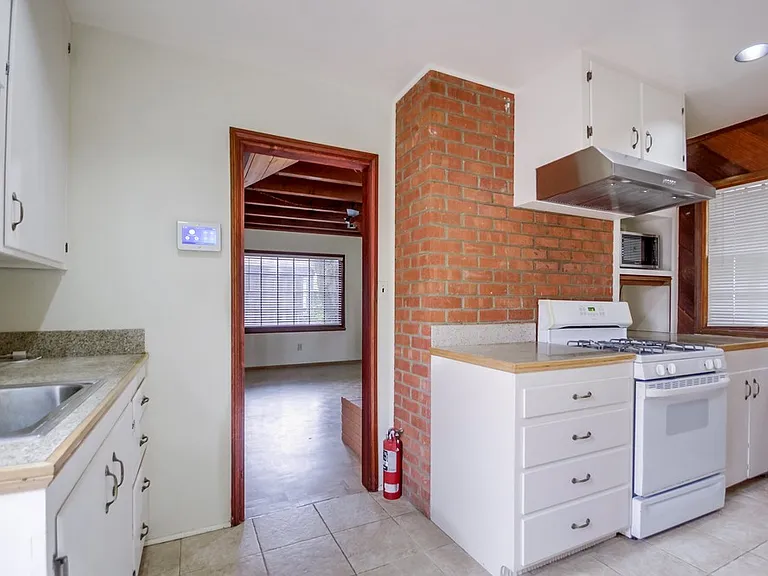 5305 La Jolla Mesa Dr — Photo 26