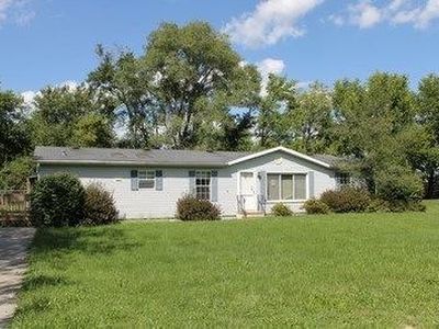 210 State St, Wheeler, IN, 46393