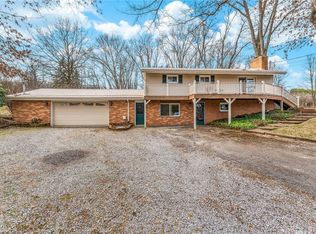 679 Latonka Dr, Mercer, PA 16137