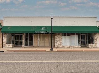 104 S Florissant Rd, Saint Louis, MO 63135