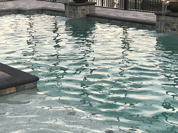 4th image of 1698 Swallowtail Ln