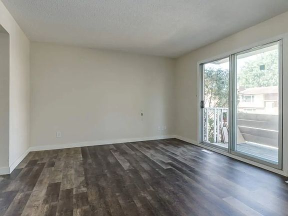 3rd image of 8 Greenbrook Cres E #C