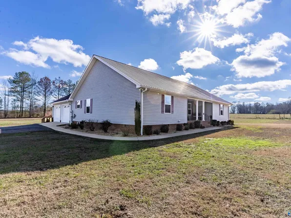 2618 County Road 90, Rainsville, AL 35986