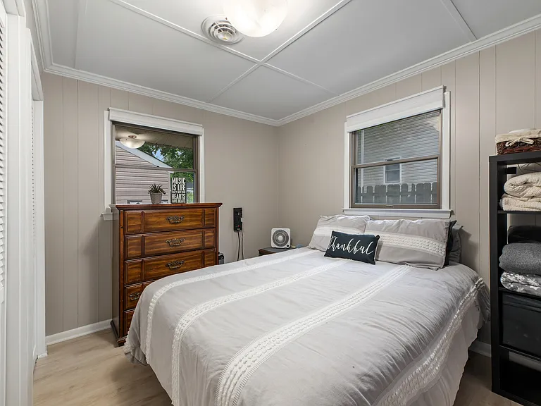 3361 Glebe Dr — Photo 8
