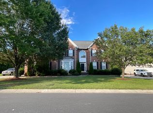 2098 Woodstream Rd, Harrisburg, NC 28075