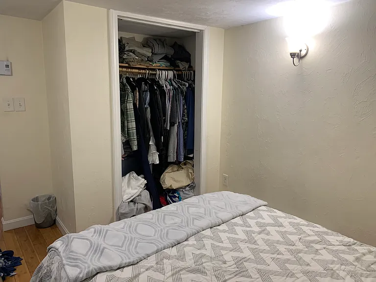 180 Franklin St #B — Photo 12