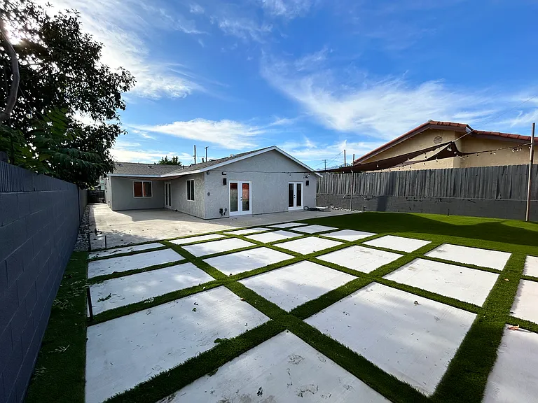 4716 Merced Ave — Photo 8