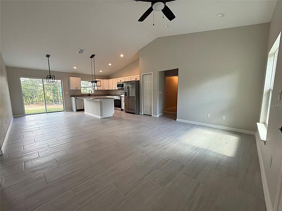 4th image of 32 LOCUST DRIVE COURT