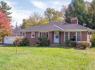 24 Narwood Dr, Louisville, KY 40299