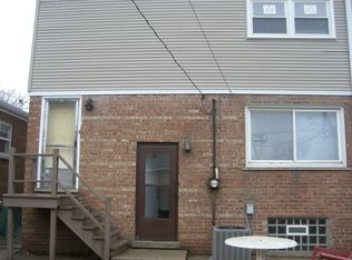 11215 S Avenue H, Chicago, IL