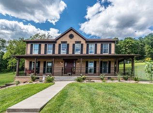 555 Hanlin Station Rd, Burgettstown, PA 15021