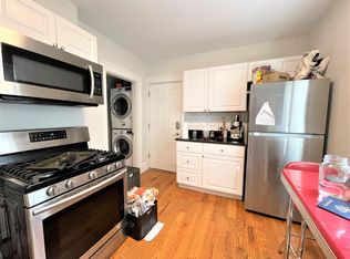 88 Hampshire St #1F, Cambridge, MA 02139