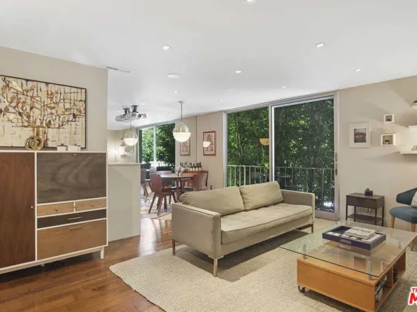 100 S Doheny Dr APT 201, Los Angeles, CA 90048