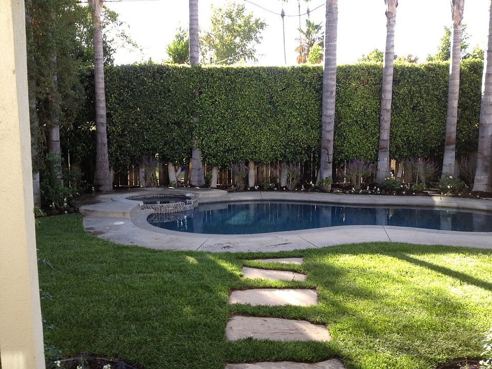 2nd image of 4821 Katherine Ave