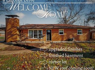 6 Lancelot Dr, Belleville, IL 62226