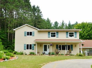 2809 E Baker Rd, Midland, MI 48642