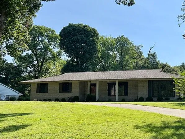 404 Highland Church Rd, Paducah, KY 42001