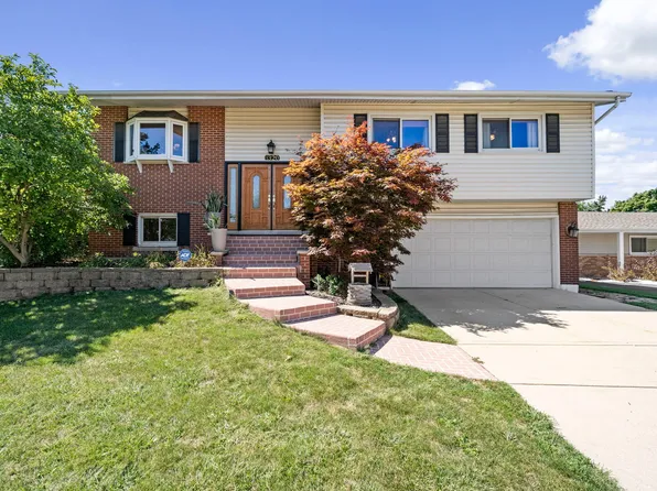 1320 S Main St, Lombard, IL 60148