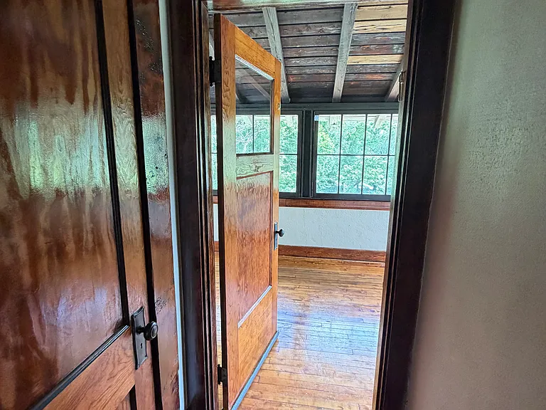 346 Wilderness Rd — Photo 35