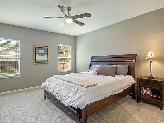 5th image of 1960 Creek Crest Way