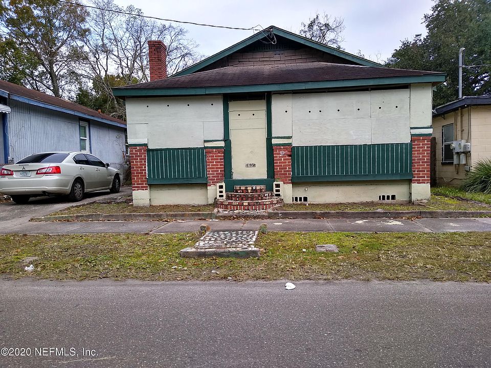 1st image of 1635 Union St W