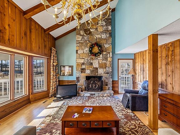 4th image of 177 Rubin Thorne Rd