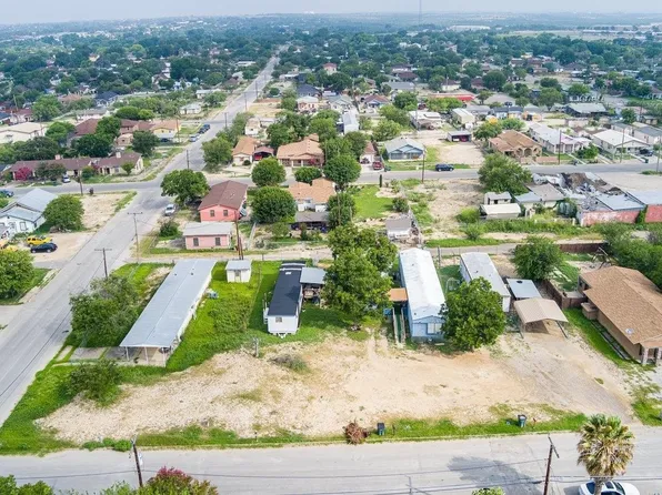 406 E Gutierrez St #14, Del Rio, TX 78840