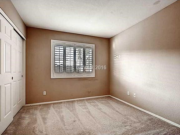 5th image of 846 Centaur Ave