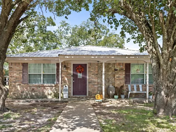 1405 S Elizabeth Ave, Kirbyville, TX 75956