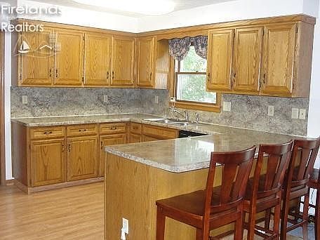4th image of 1741 W Meadowlake Dr