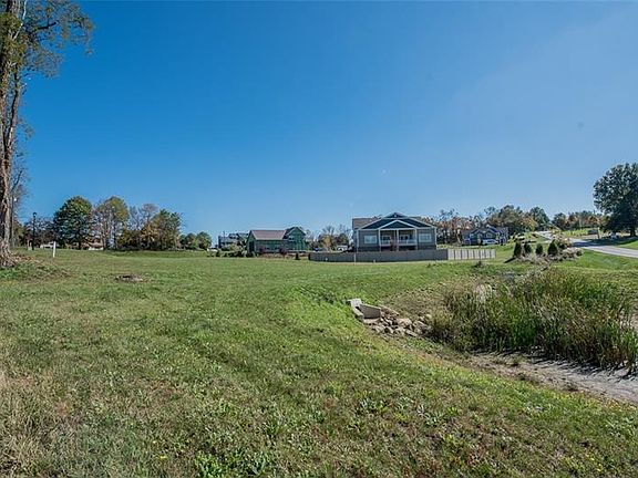 4th image of 198 Ciocco Ct Lot 7
