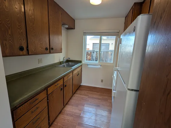 (undisclosed Address), San Diego, CA 92109