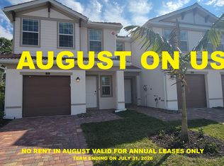 7153 Greenwood Park Cir #19, Fort Myers, FL 33967
