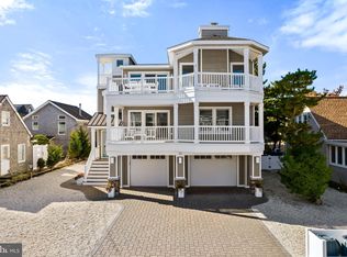 32 14th St, Beach Haven, NJ 08008