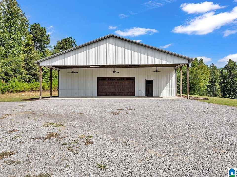 1st image of 844 Sloan Dr