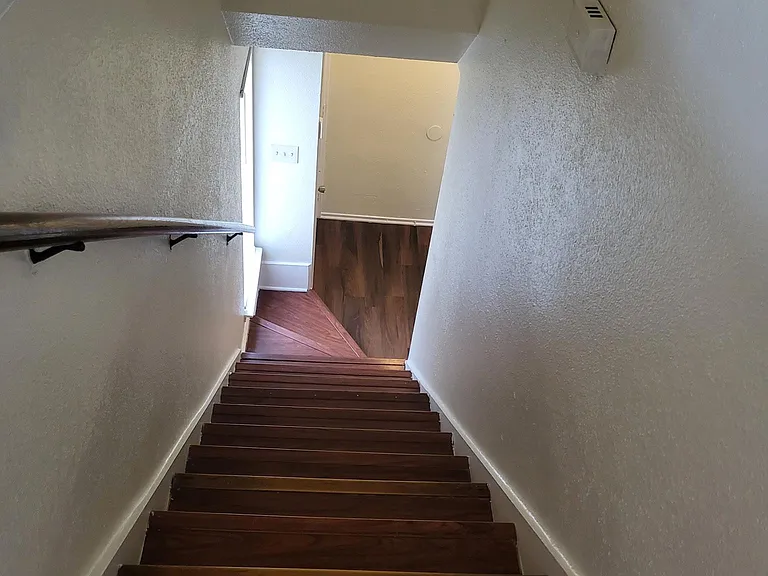 12409 Windjammer St — Photo 28