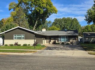 405 E Marshall St, Marshall, MN 56258