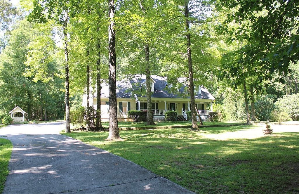948 Hightower Trl - Property Image