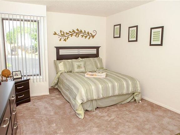 5th image of 11829 Amerado Blvd