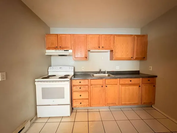 237 Forest Rd, West Haven, CT