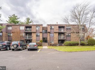 1814 Old Stone Mill Dr, Cranbury, NJ 08512