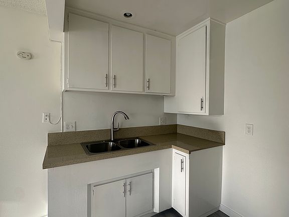 5th image of 9371 Cellini Ave APT 5