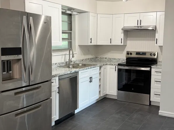 12424 E 13th Pl, Aurora, CO 80011
