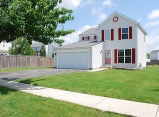 812 Mission Blvd, Joliet, IL 60436