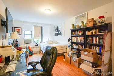 Rented by City Connections Realty