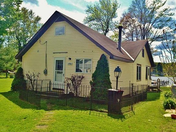 4th image of 35976 Mable St