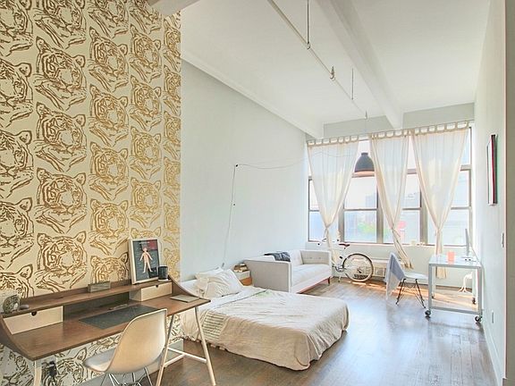 2nd image of 808 Driggs Ave #517