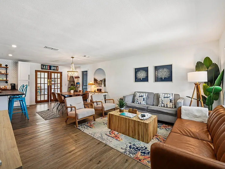 1795 Dogwood Dr — Photo 10