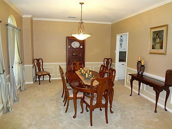 3rd image of 3700 Ashby Dr