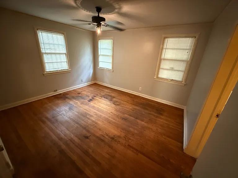 3304 Gilmer Ave — Photo 7